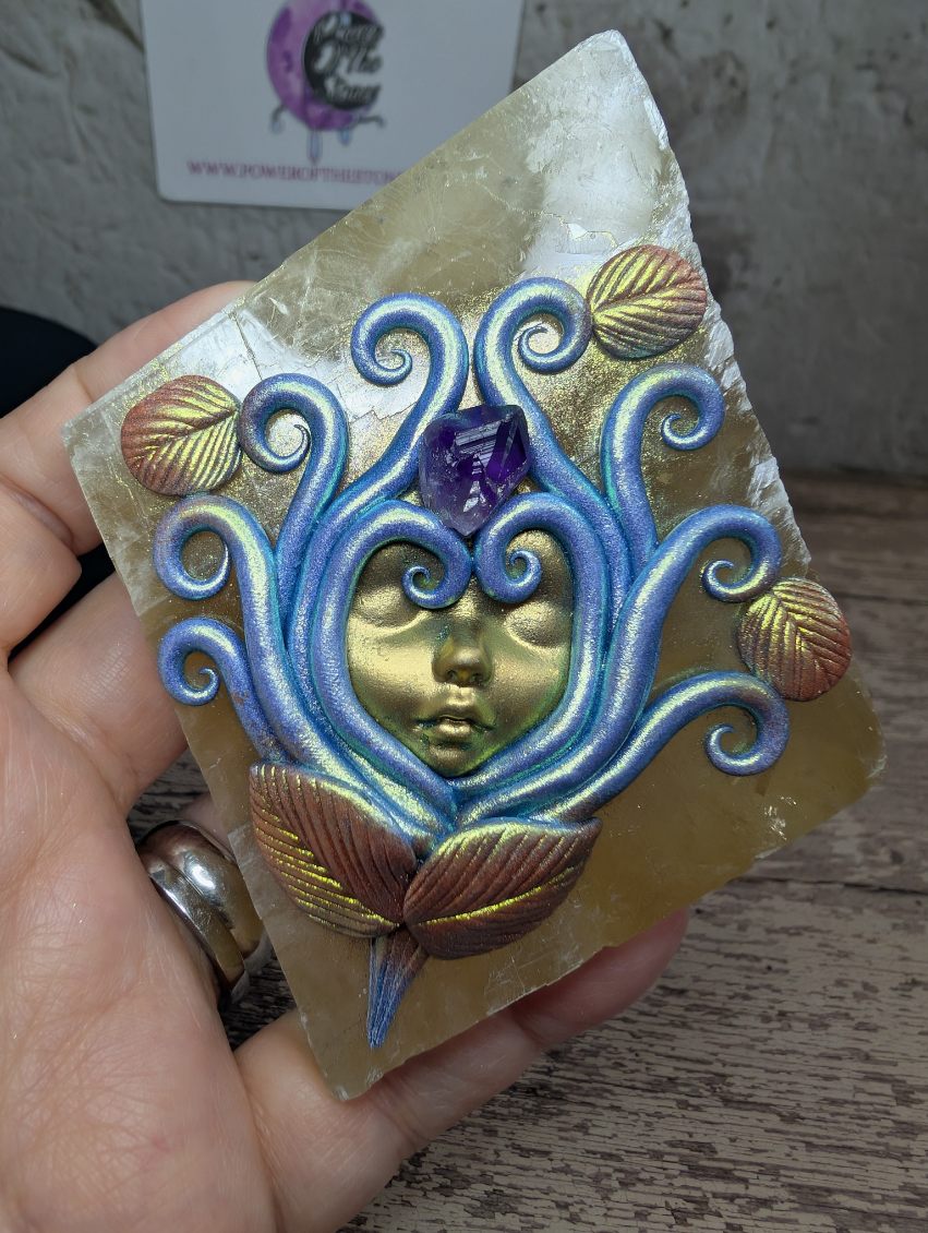 Honey Calcite Rhombus Nymph