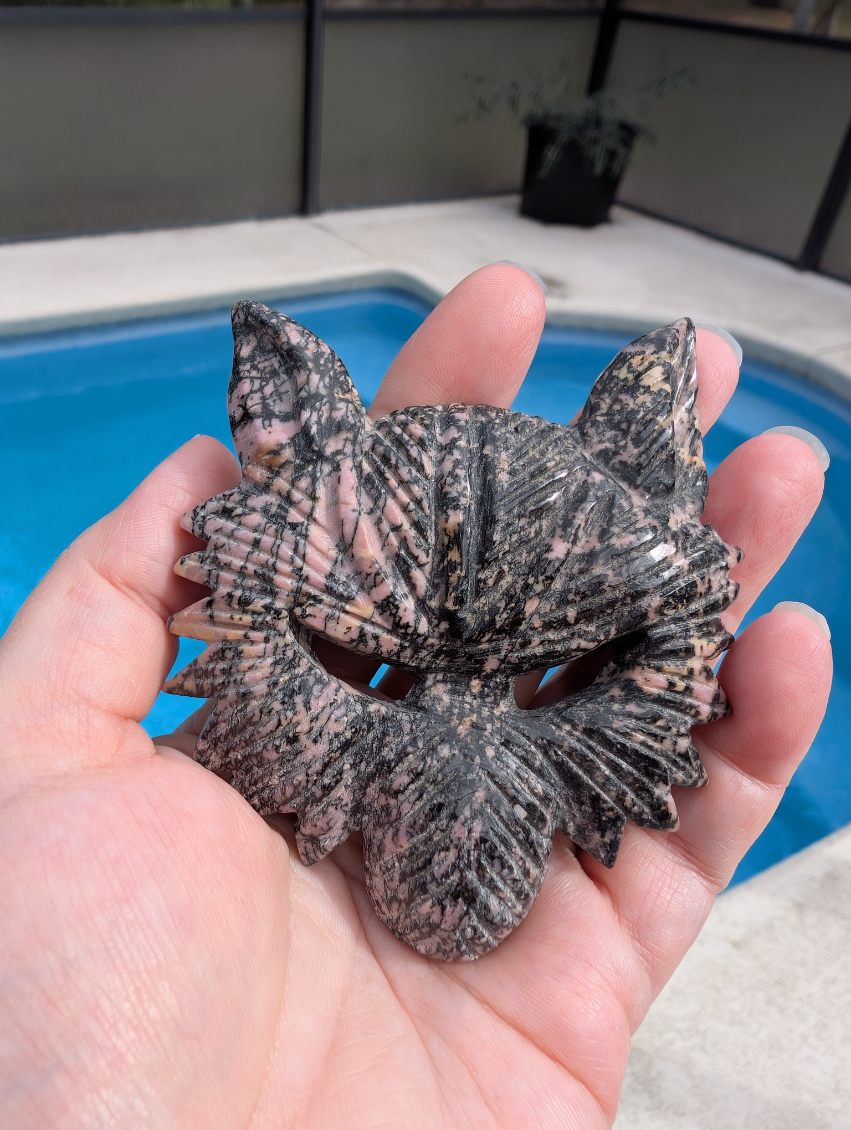 Rhodonite Wolf Mask dish