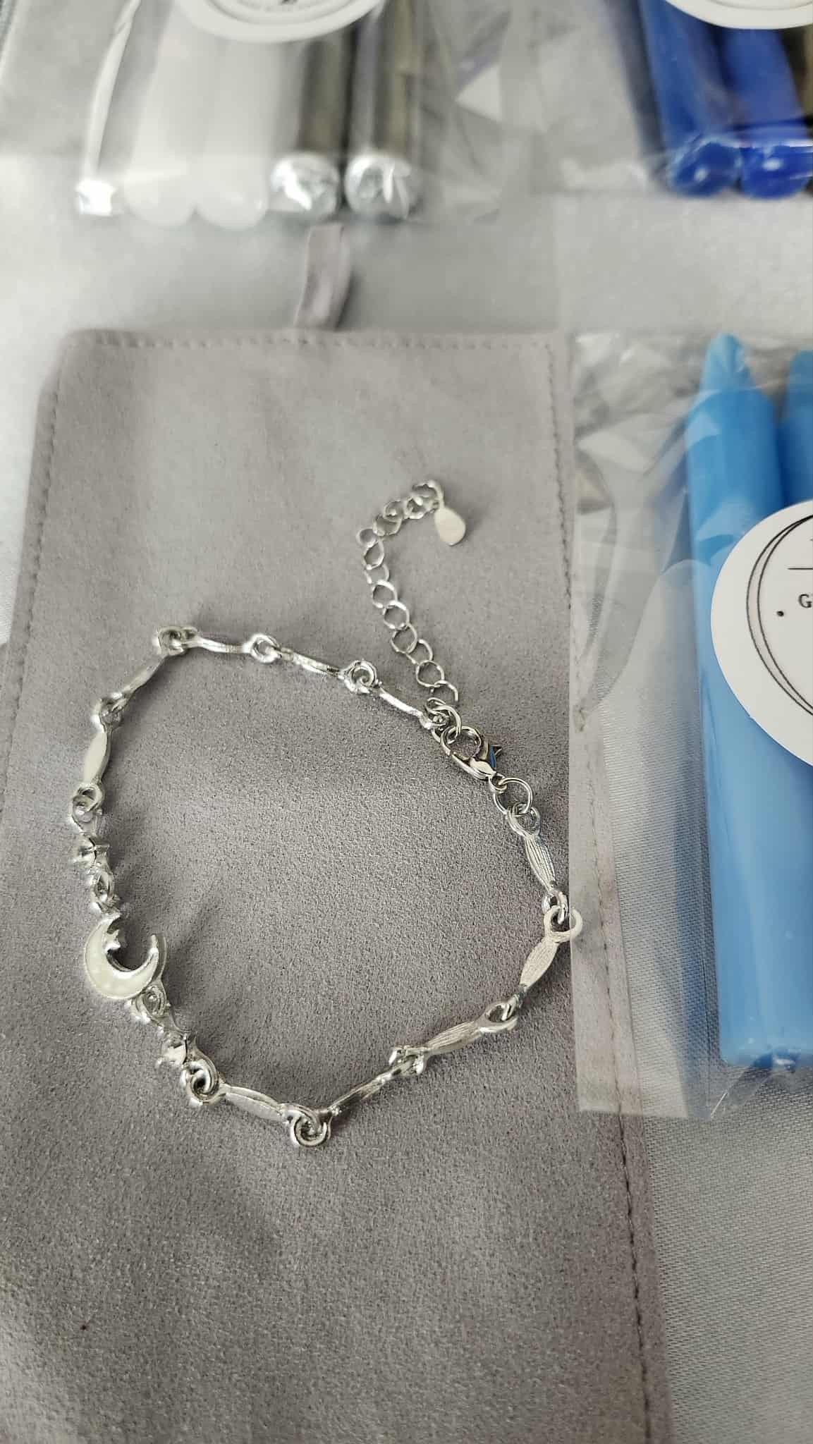 Luna Moon Magic Ritual Kit: A Complete Lunar Practice Box