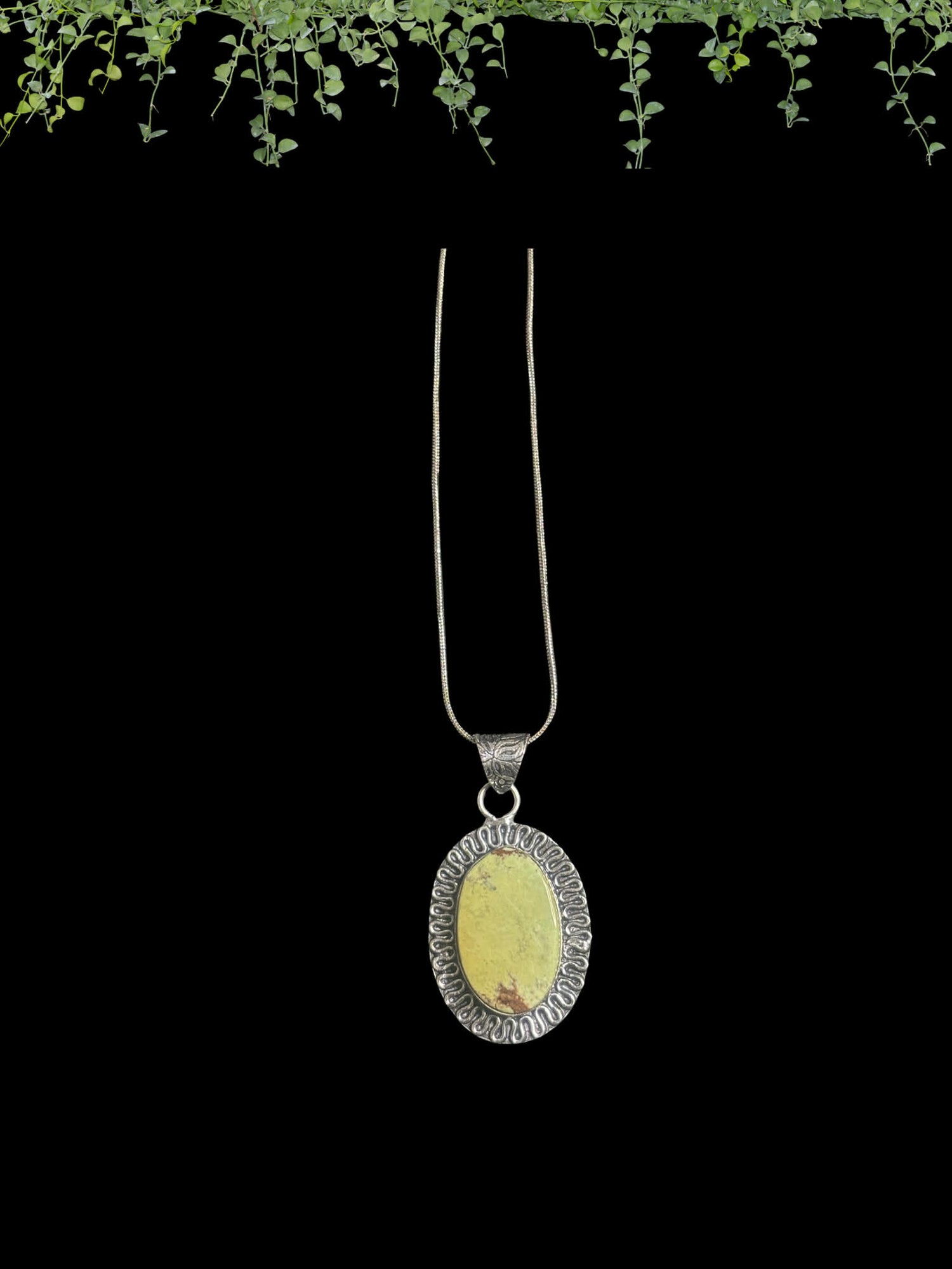 Stichtite Jasper Crystal Necklace