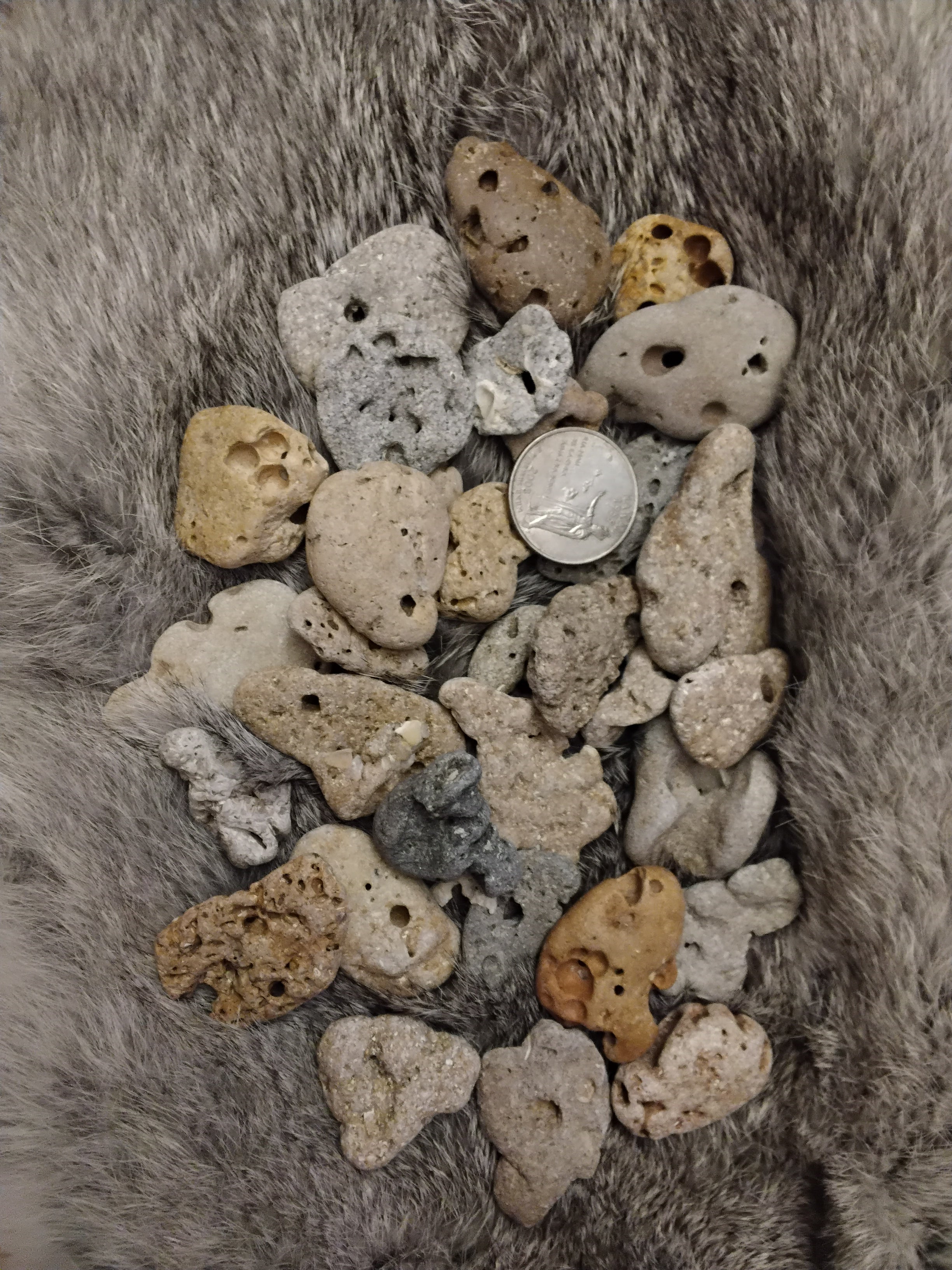 NATURAL HAGSTONES
