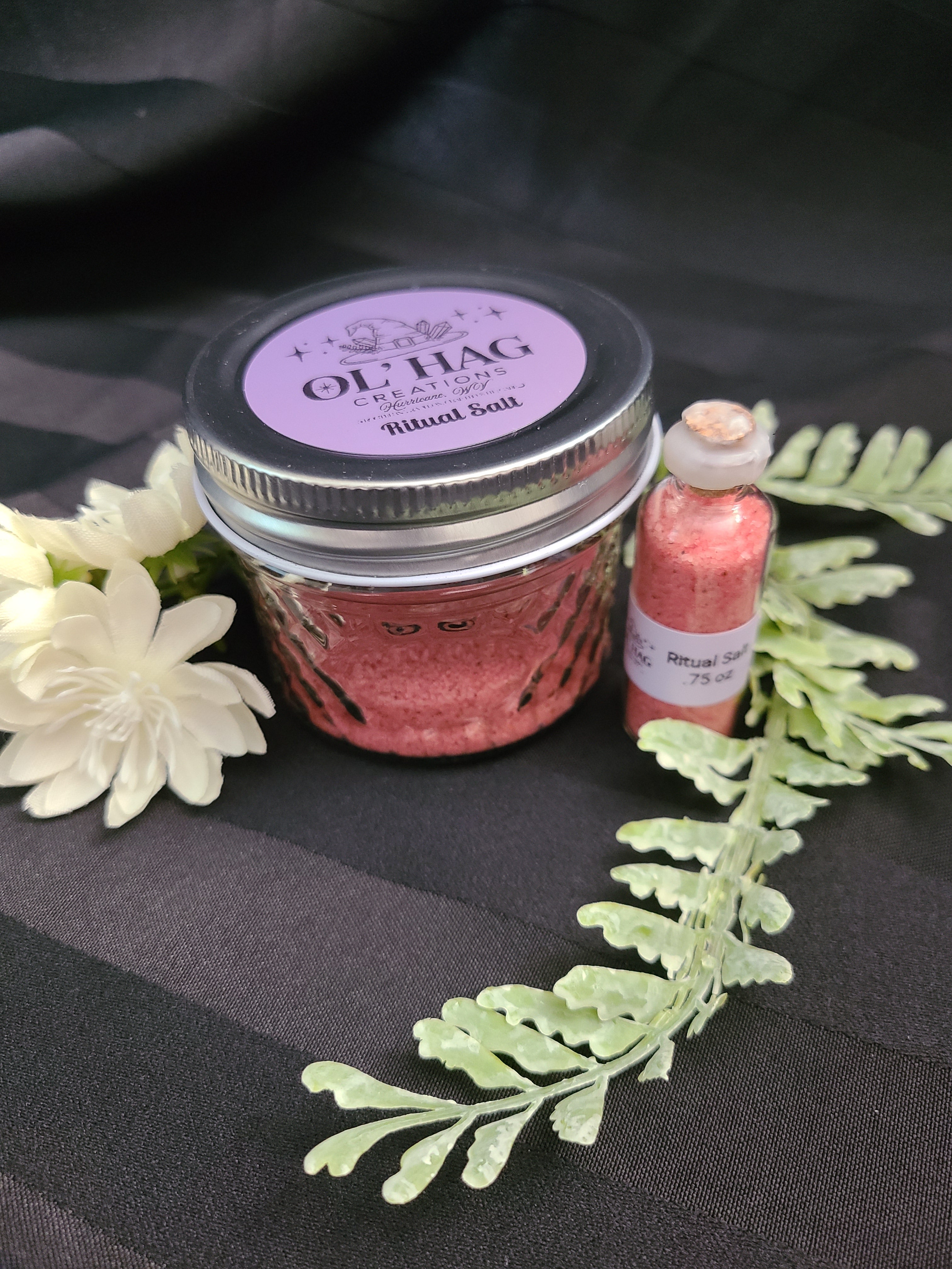 Ritual Salt-Red