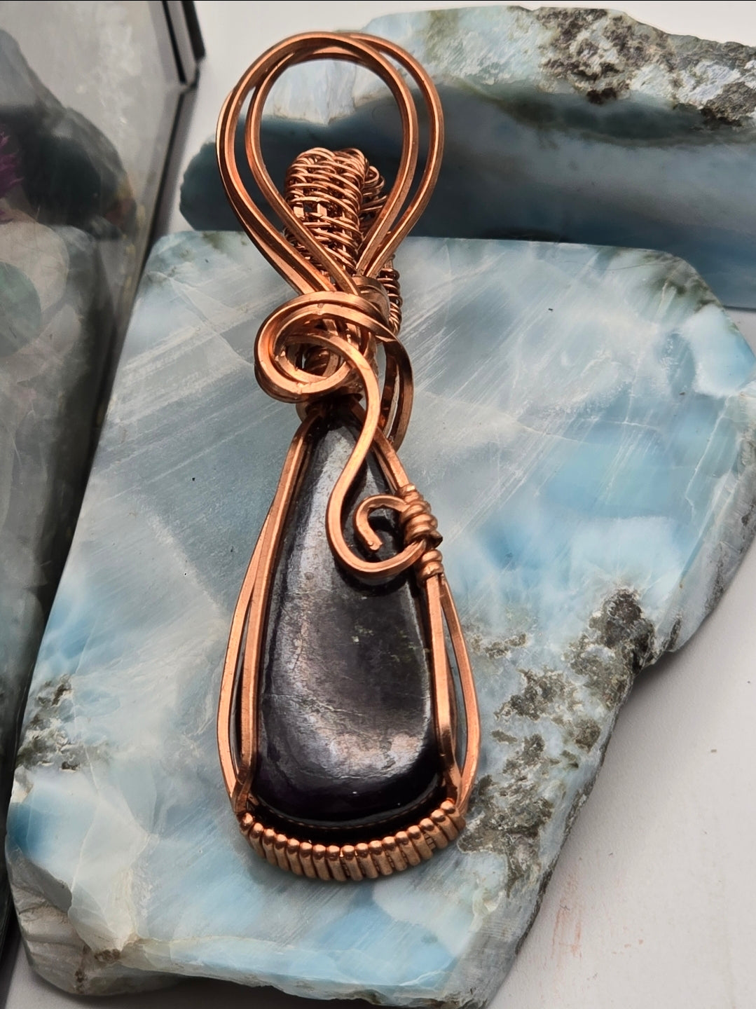 Purpurite Duskborne Pendant