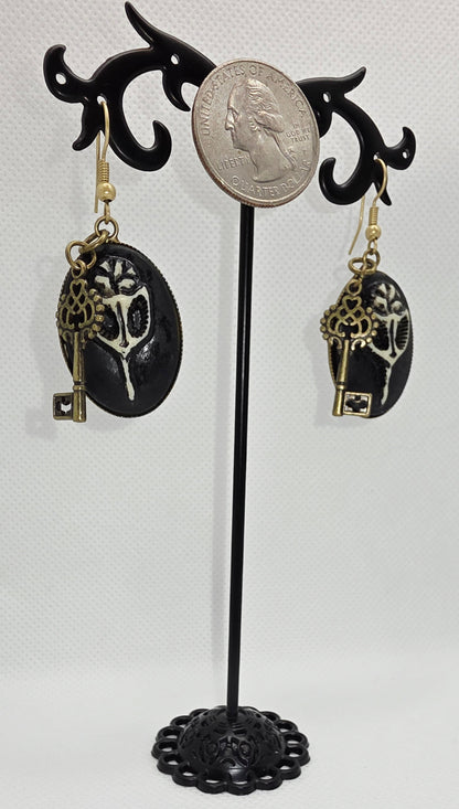 Mystic Bird Skull Cameo with Bronze Key Charm