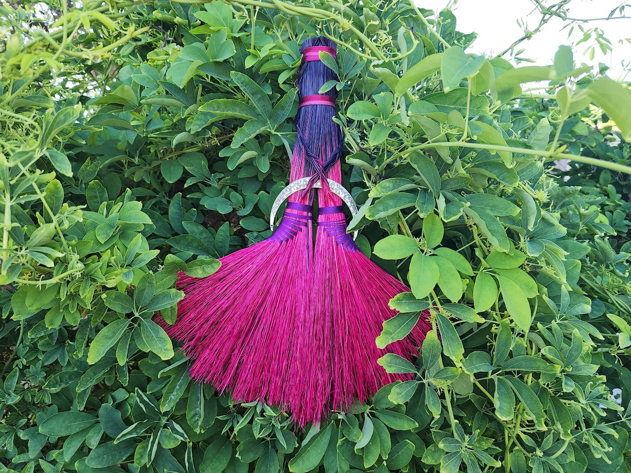 Esmeray Double Wing Broom