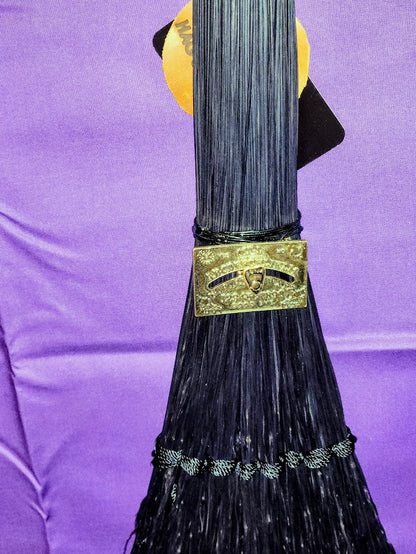 Spirits Talk Handbroom