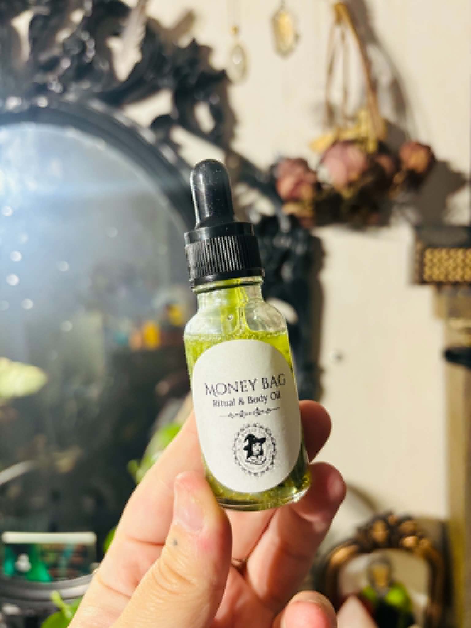 Money Bag (Green) Ritual Oil
