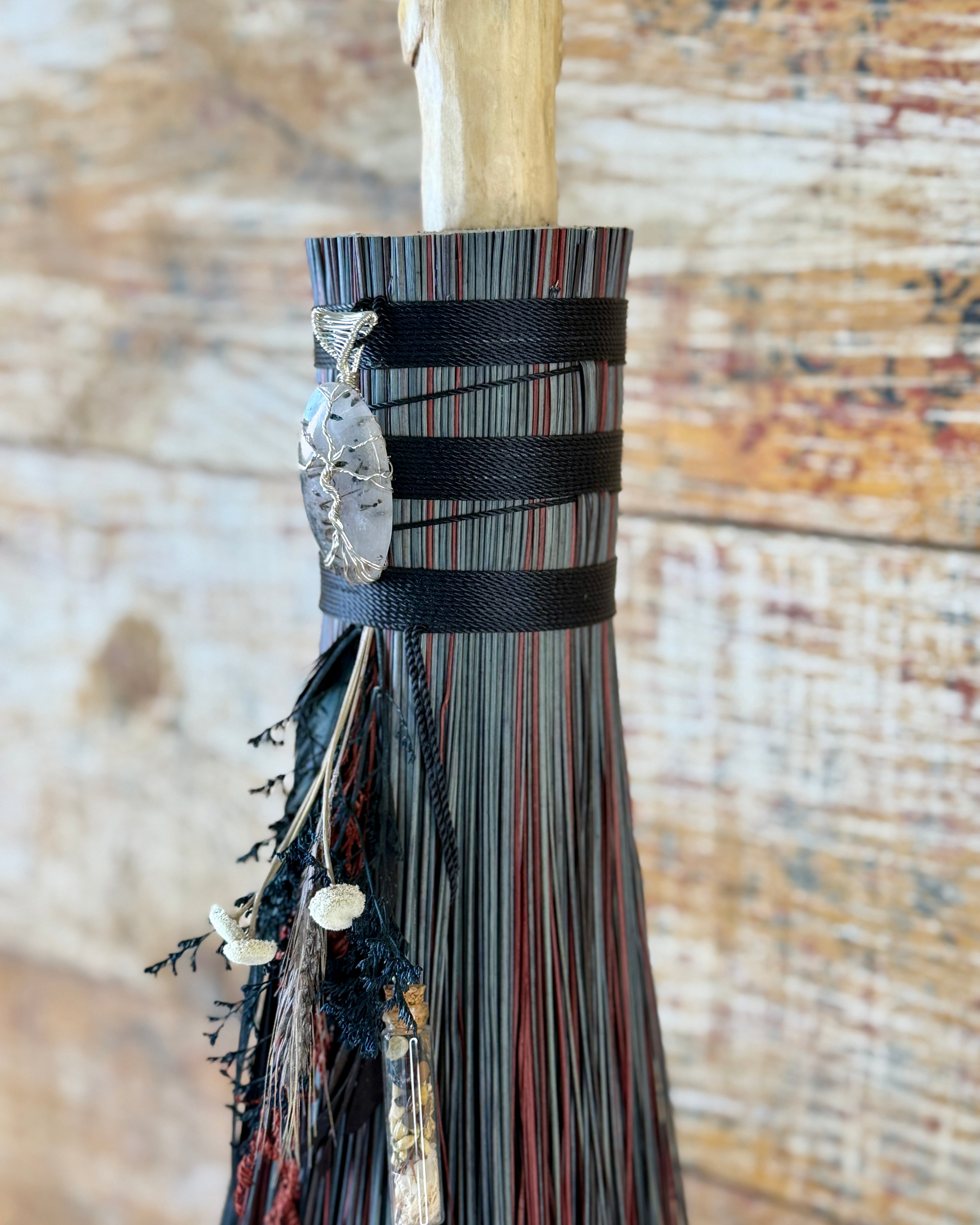 Unbroken Form Besom