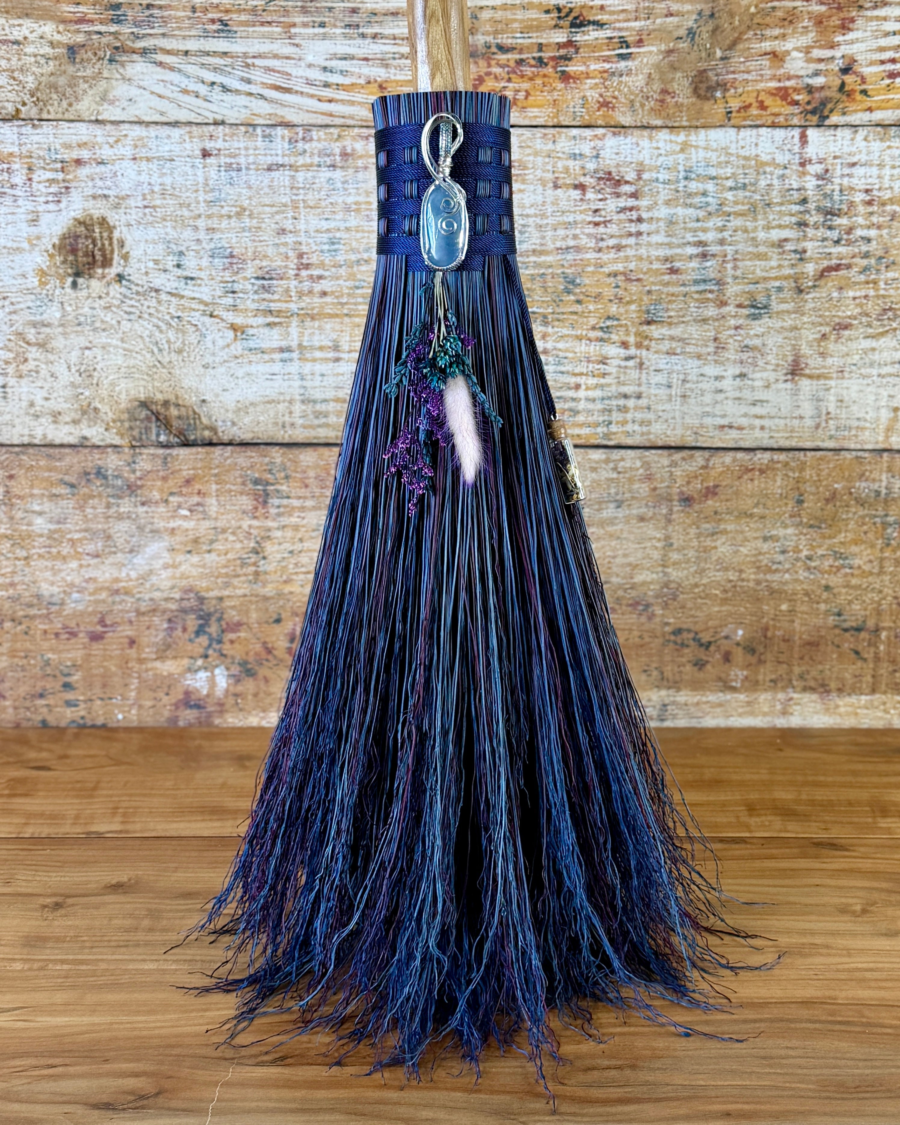 Quiet Portal Besom