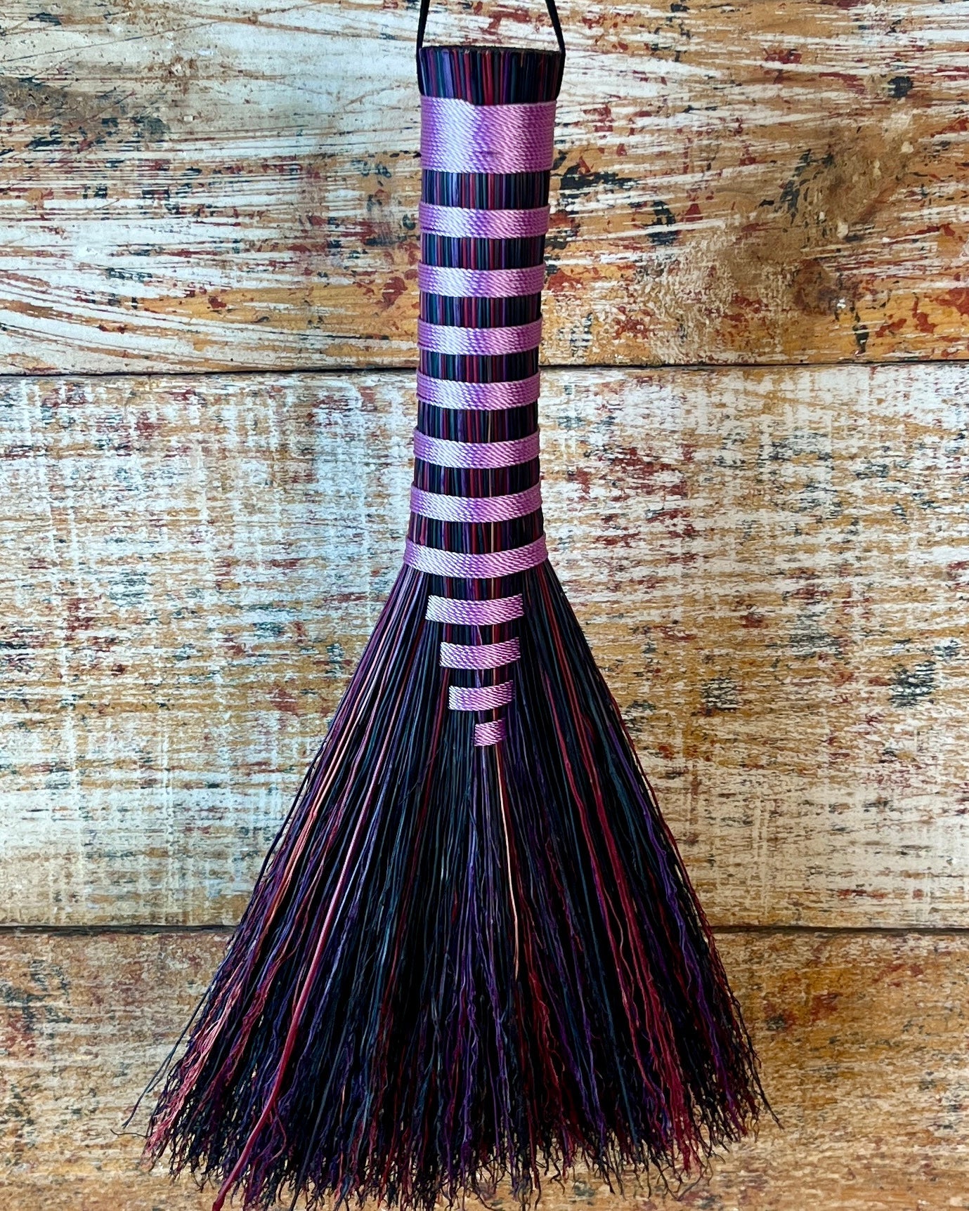Deep Bloom Whisk/Lavender Thread