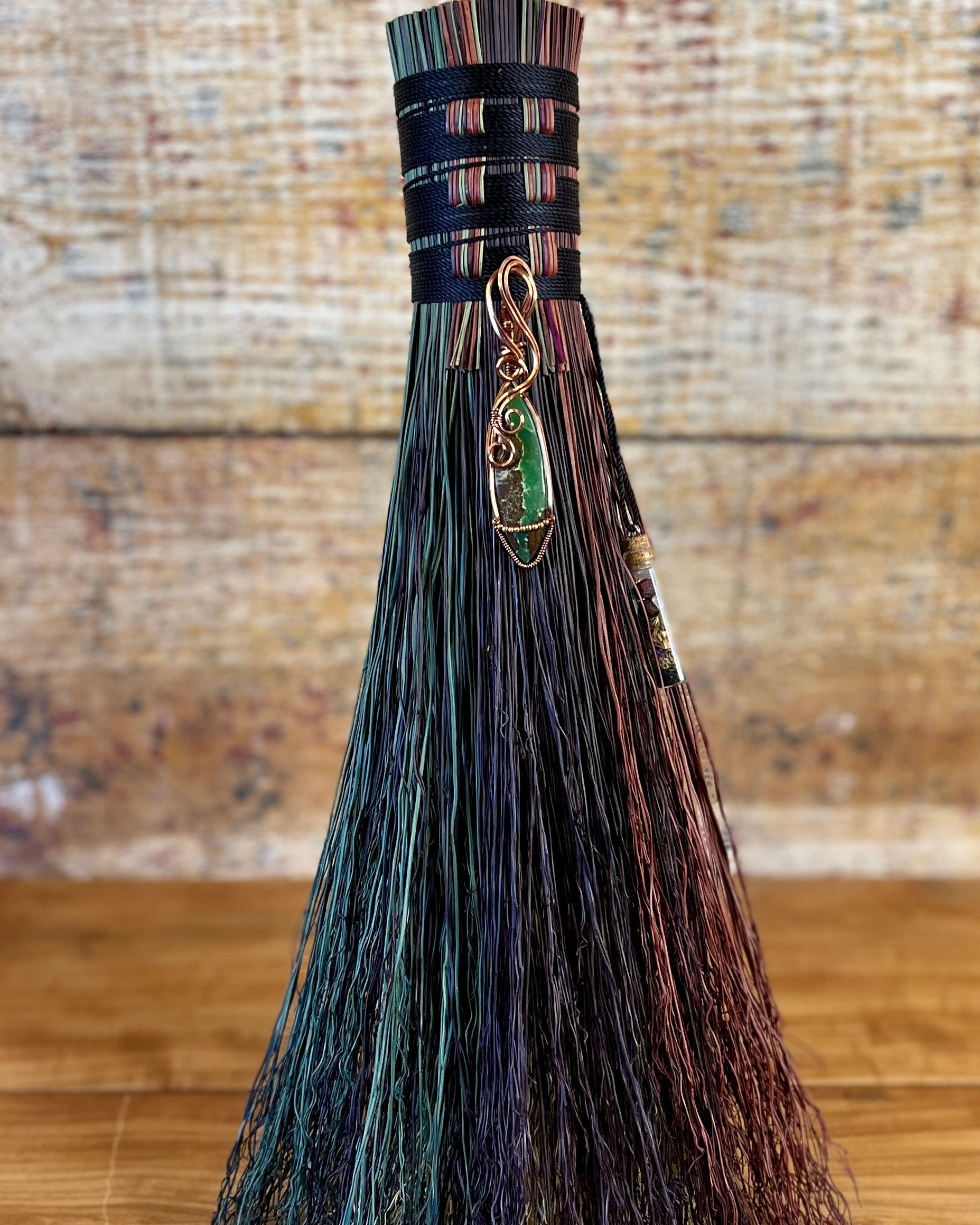 Quiet Sentinel Mid-size Besom
