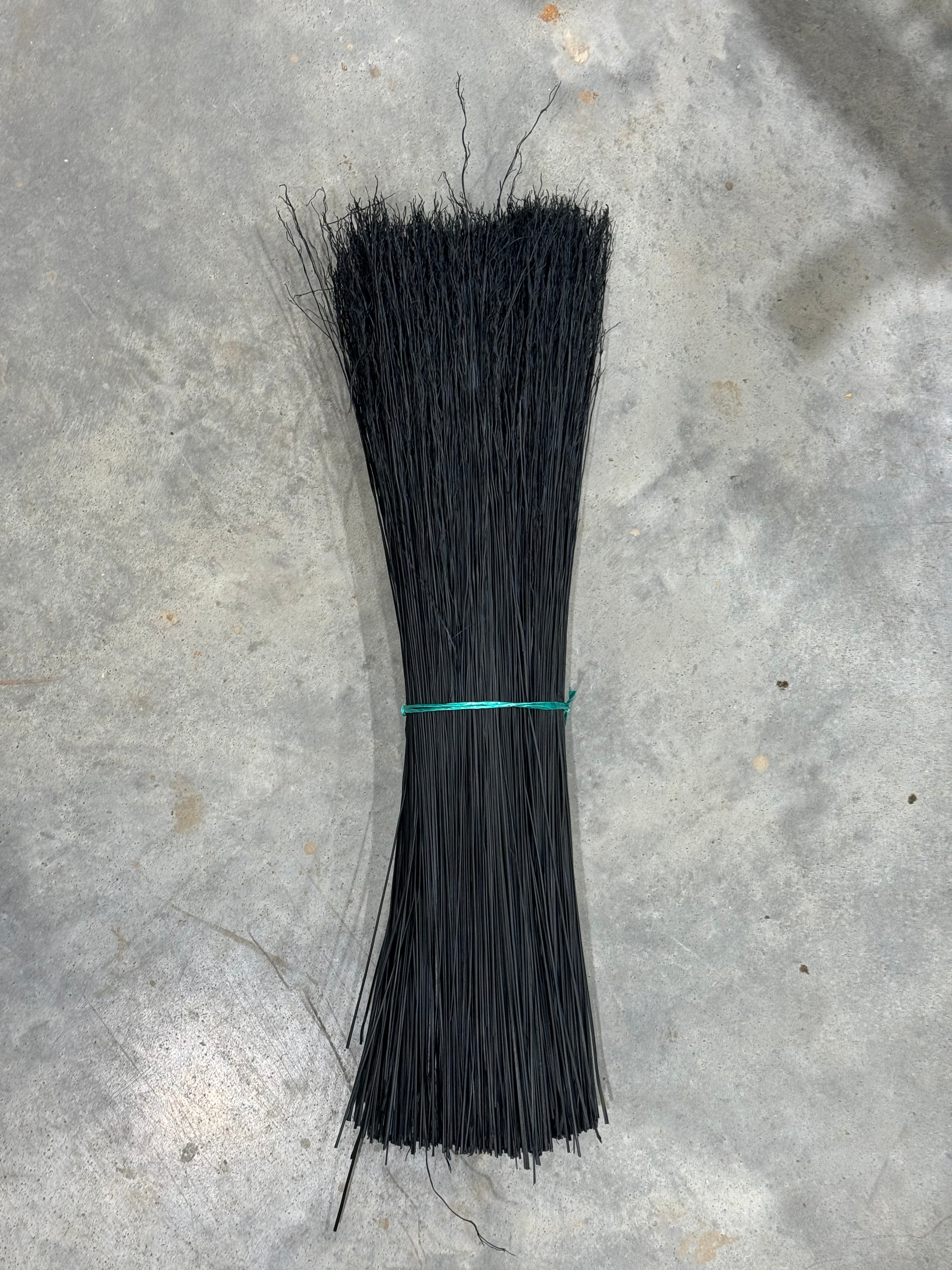 1 Pound Dyed Broomcorn 20" Hurl for Broom Making and Crafting