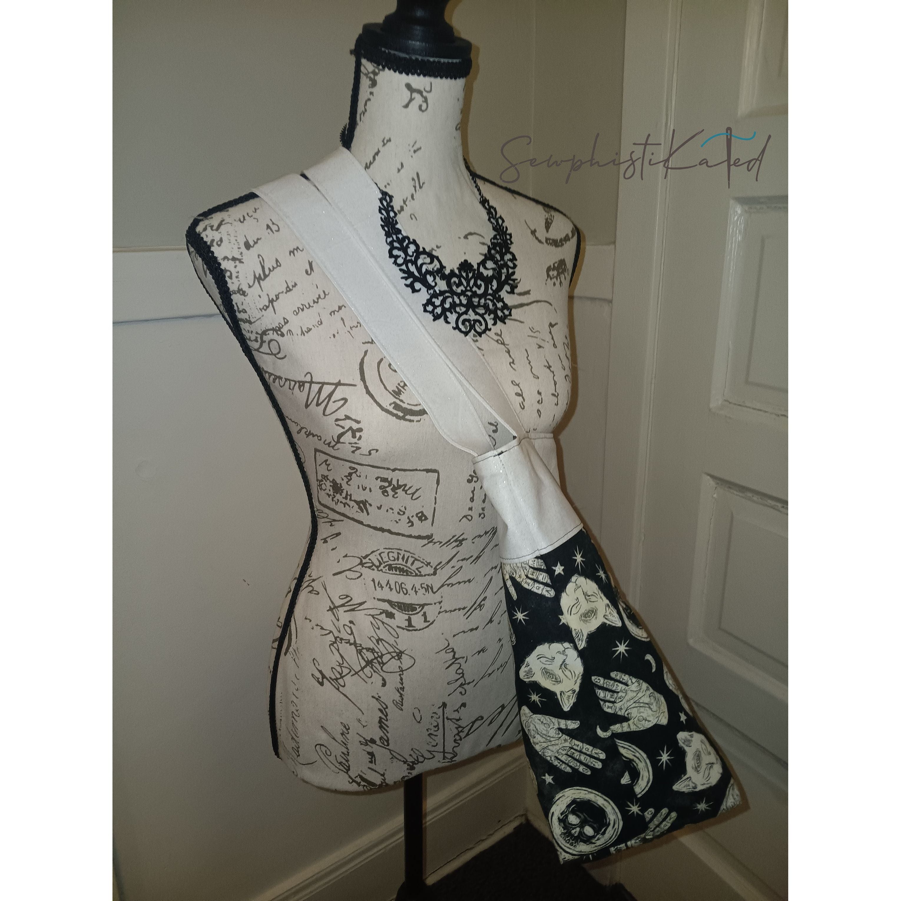 Midnight Divination Tote Bag – Handmade Witchy Bag with Multiple Pockets &amp; Mystic Print