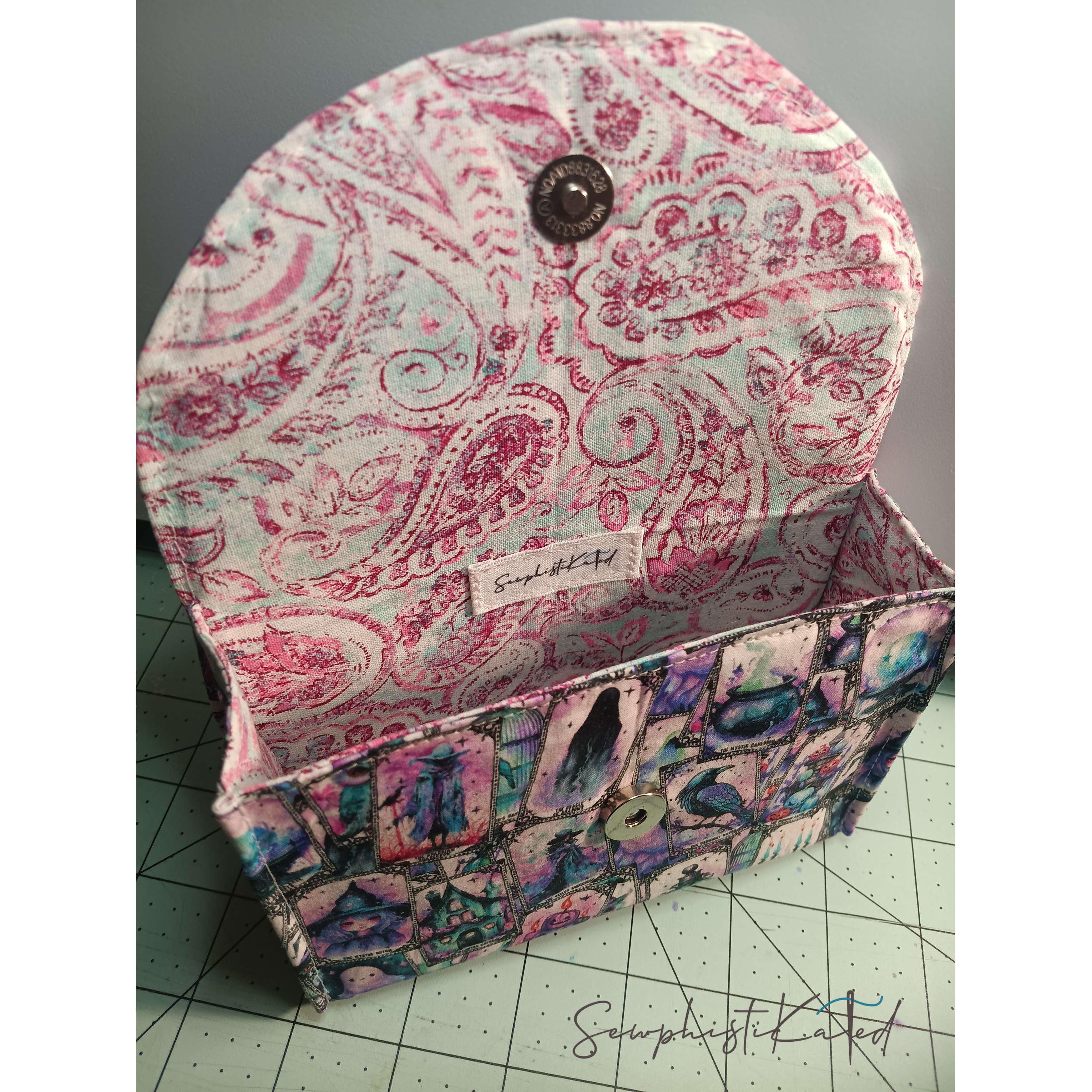 Mystic Pink Tarot Deck Case – Structured Witchy Card &amp; Guidebook Holder