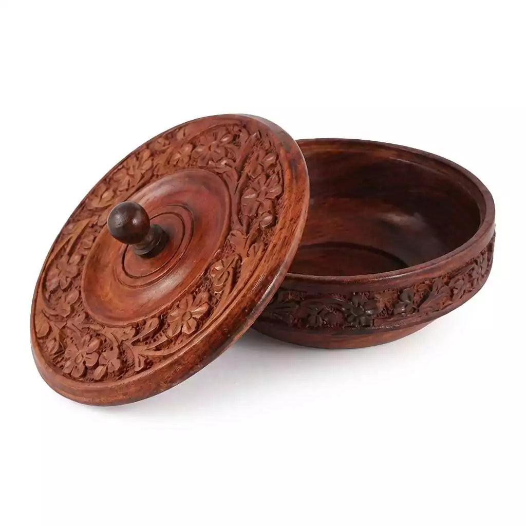 Hand-turned wooden ritual bowl with fitted lid, used as an altar vessel for herbs, offerings, crystals, and sacred ingredients.