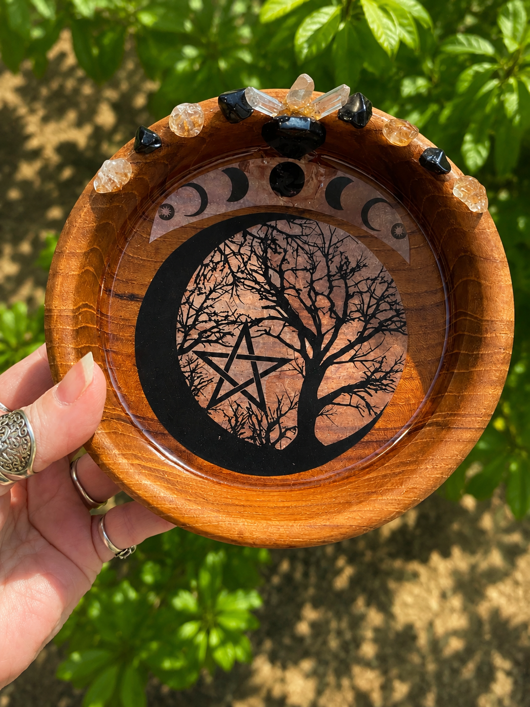 Wooden crystal witchy altar bowls offering