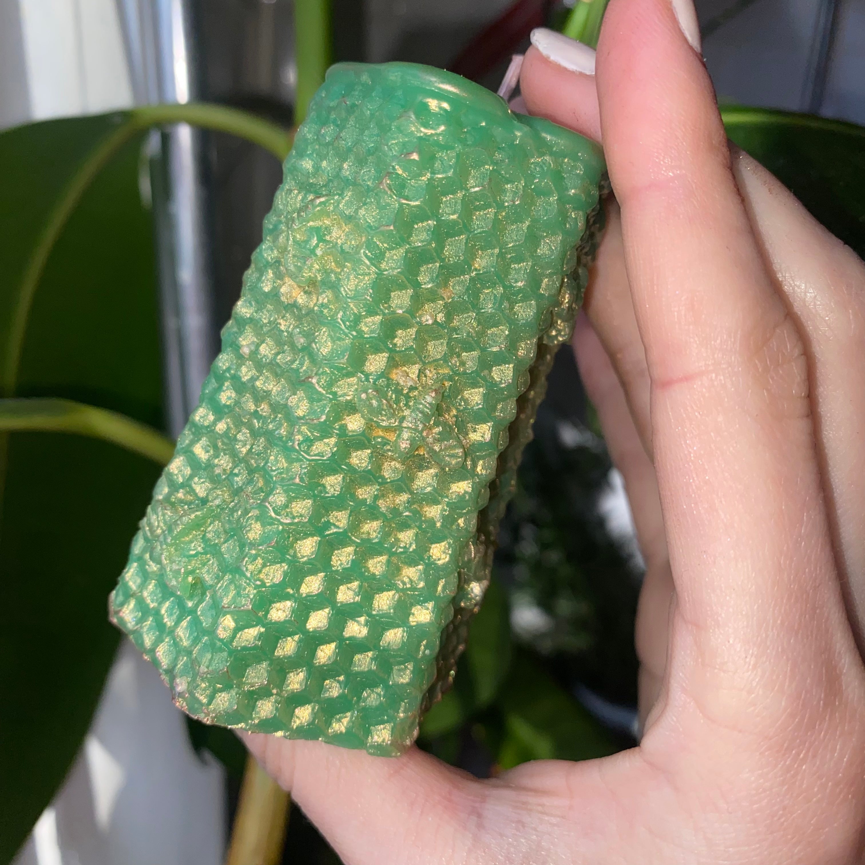 Honeycomb bee tower 100% natural beeswax ritual candle