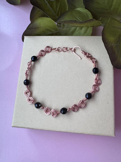 Handmade Copper Bracelet with Black Onyx Beads.