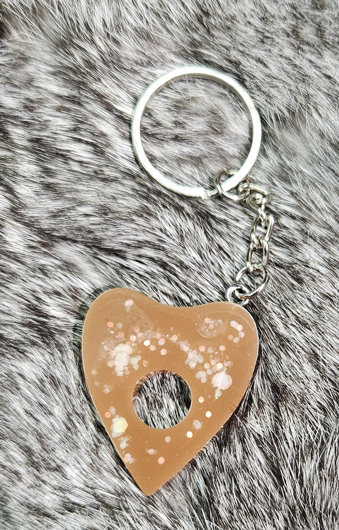 Planchet Key Chain, Brown and White Glitter (small)