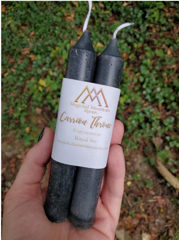 Carrion Throne Ritual Candle Set