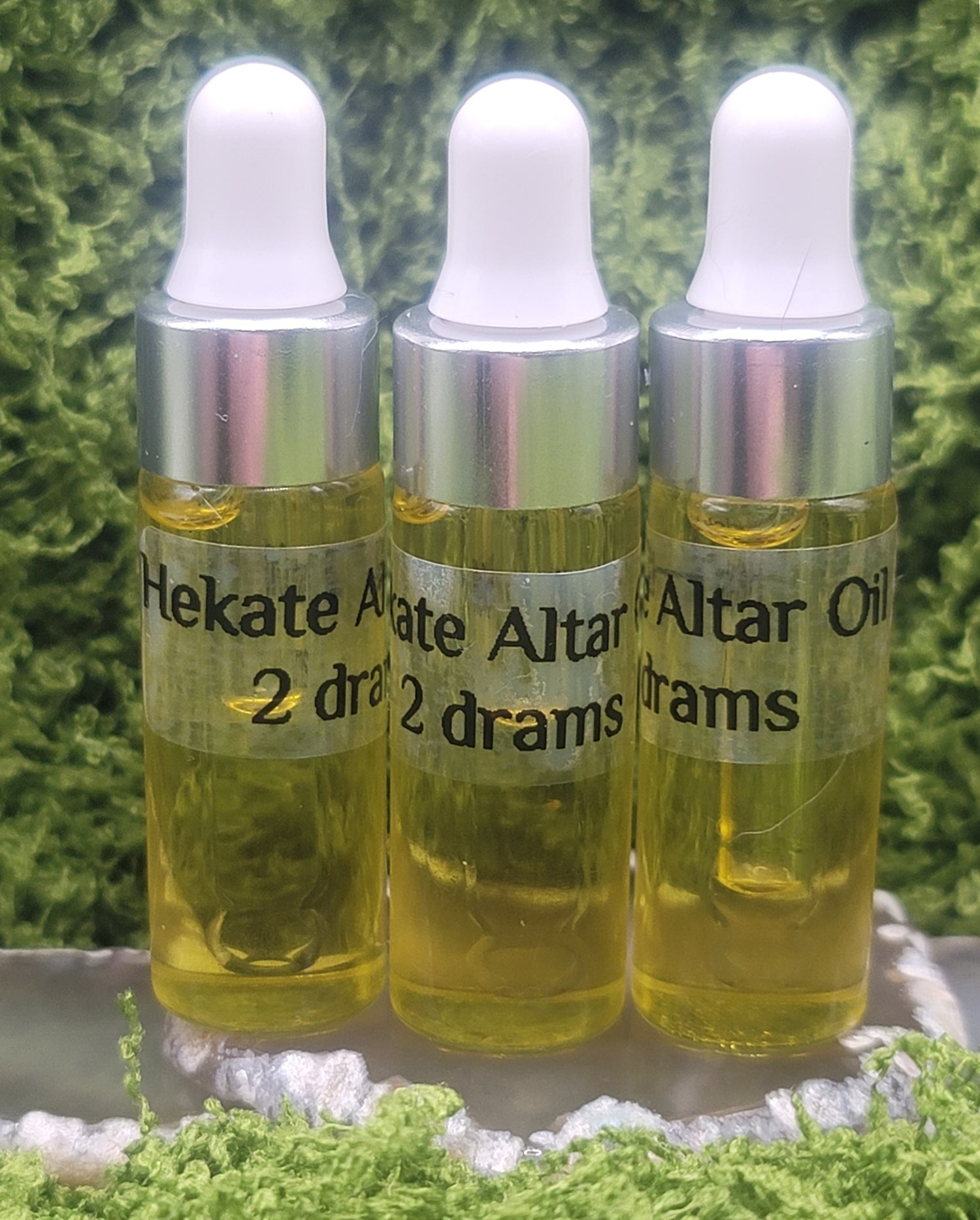 PRIVATE LISTING HEKATE OIL 2 Dram Bottles x7
