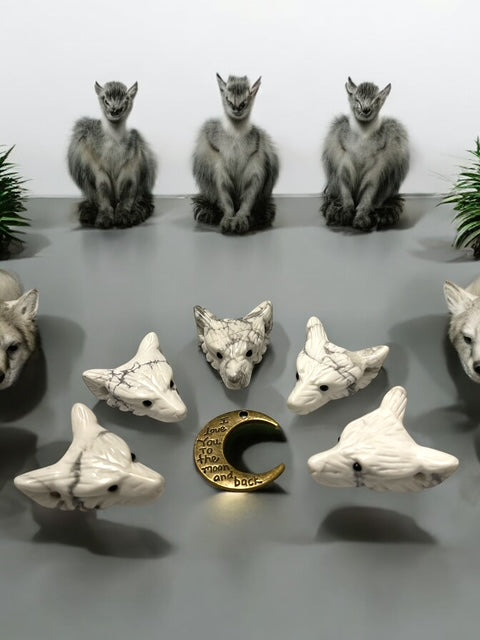 Howlite Wolf Crystal Carving