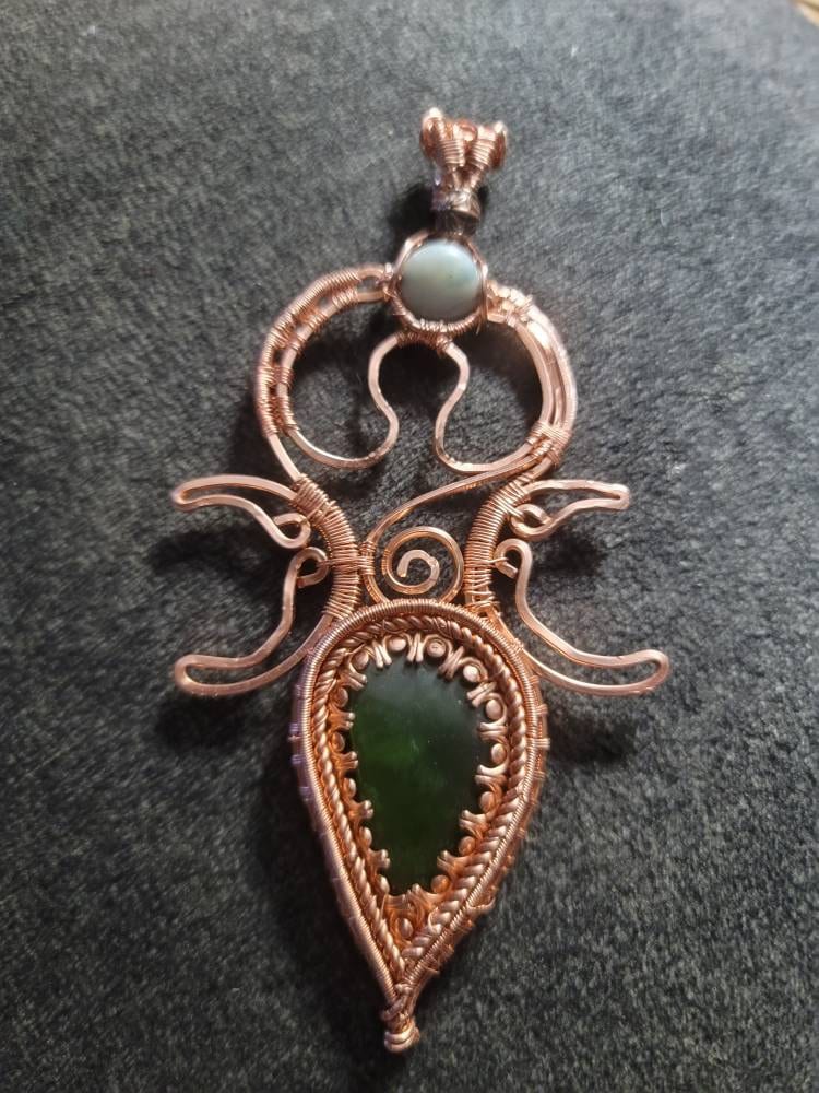 Goddess necklace, pagan new age wiccan gift, woman girl gift, riual necklace pagan, trendy boho necklace, spiritual gift, sister gifts