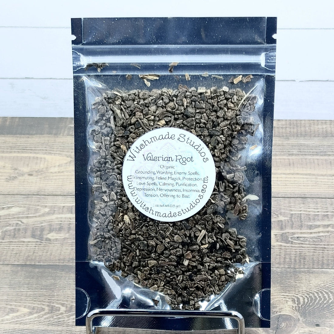Valerian Root Herb, Organic, Grounding, Warding, Feline Magick, Protection, Love Spells, Calming, Purification, Depression (1 oz)