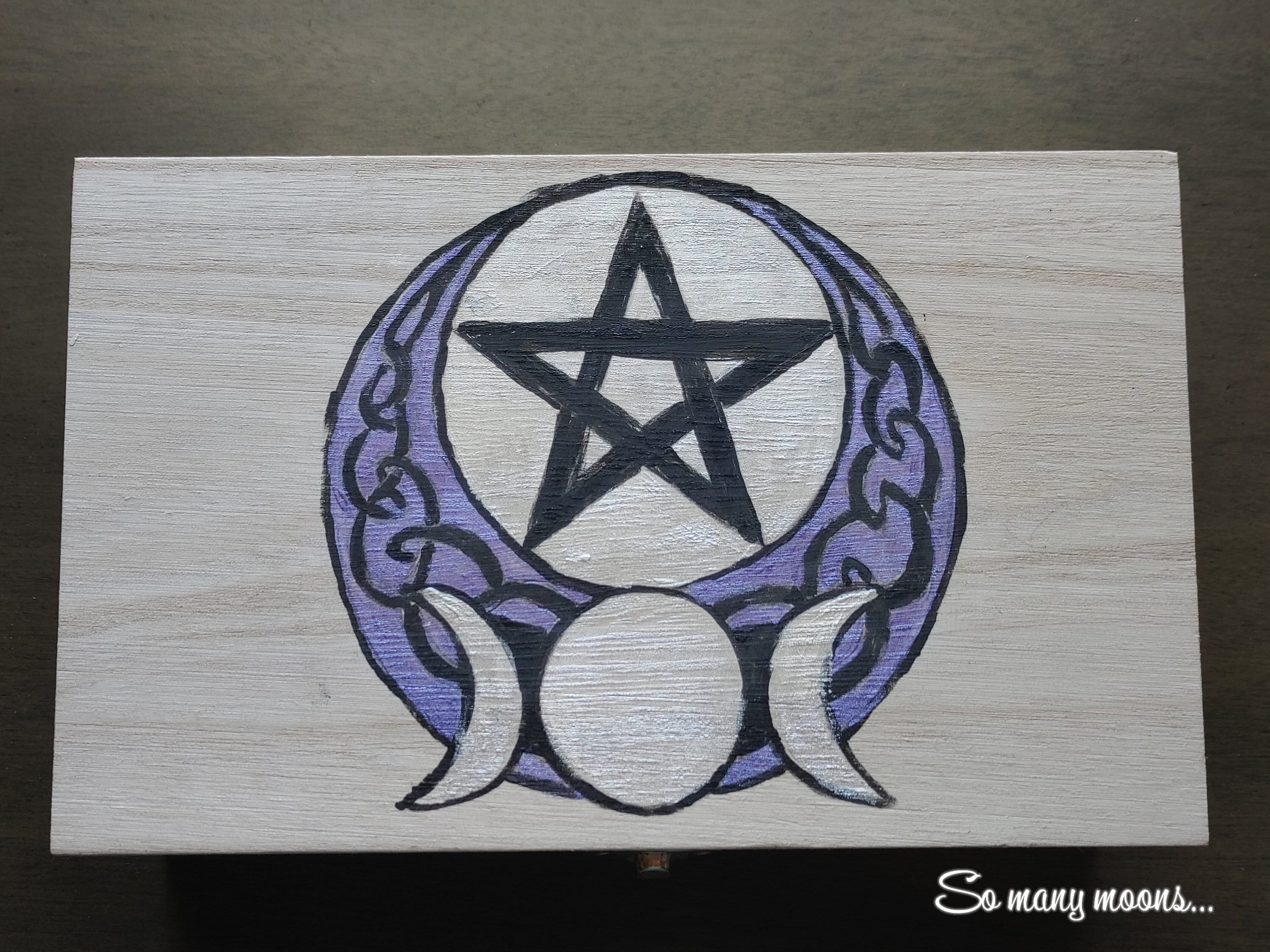 Handpainted Pearl Altar Box, Triple Moon Pentacle Design