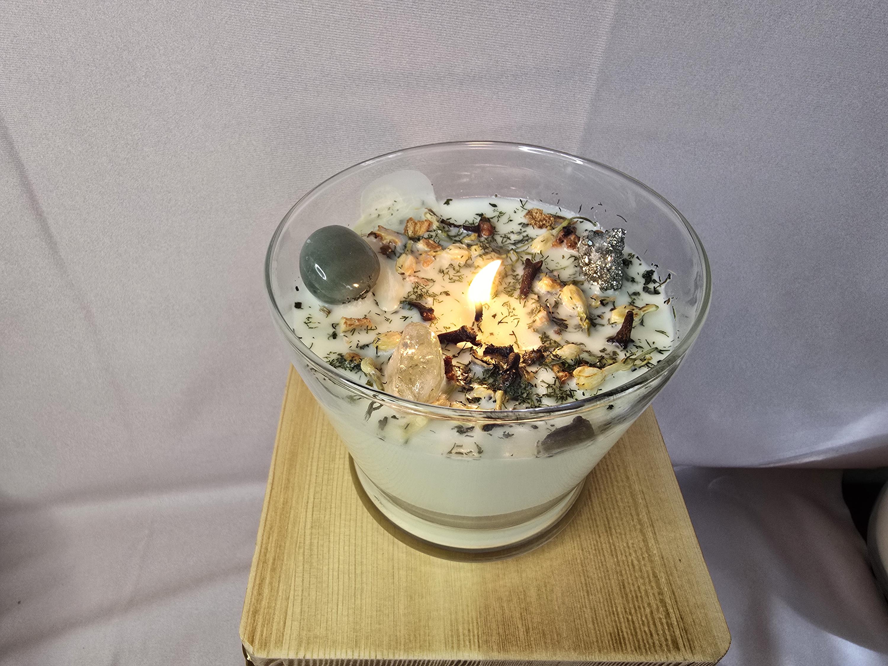 Abundance Intention Candle: Aventurine, Citrine &amp; Pyrite Crystal Blend