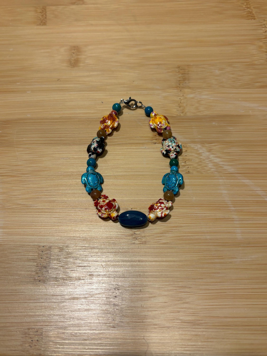 Turtle Exhibit - Handmade Beaded Bracelet