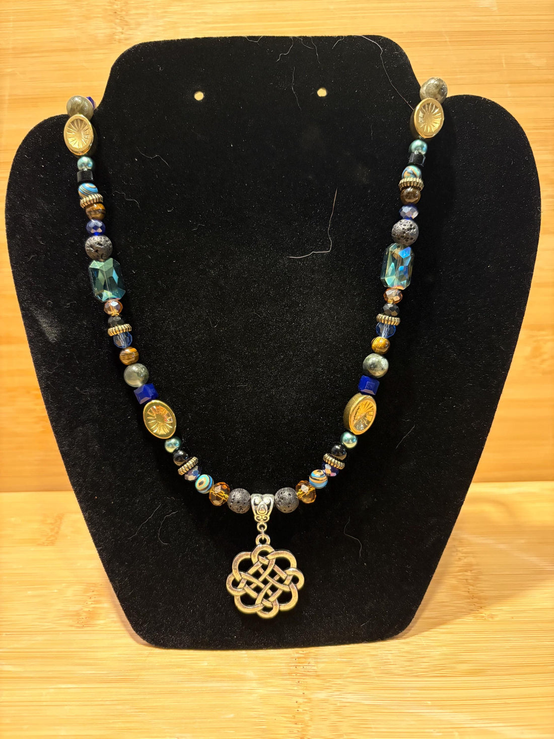 Starlit Current - Handmade Beaded Necklace