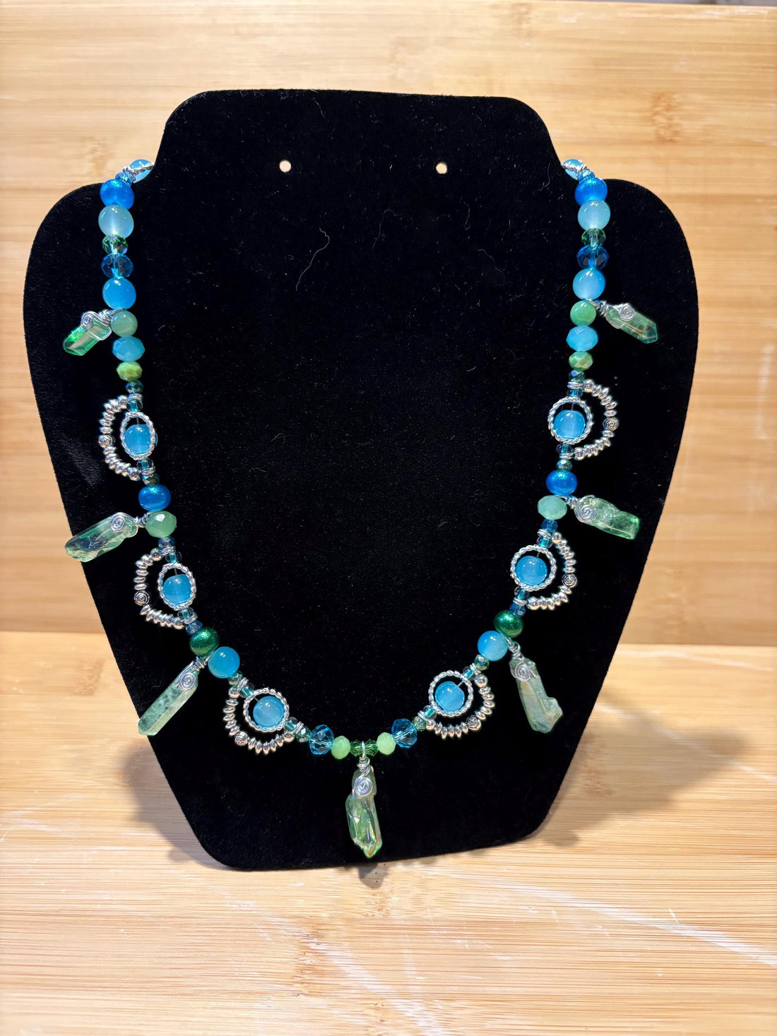 Land &amp; Sea - Handmade Beaded Necklace