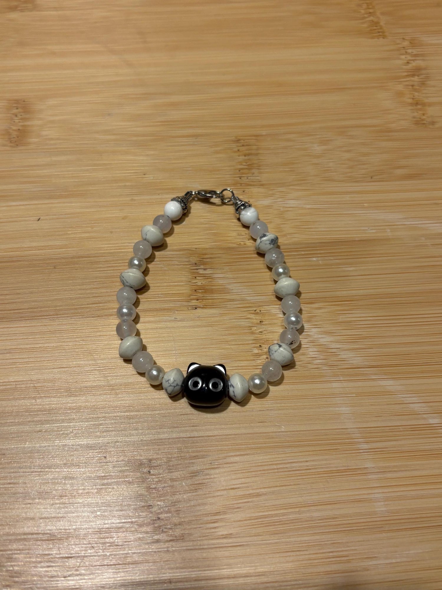Yuki - Handmade Beaded Bracelet