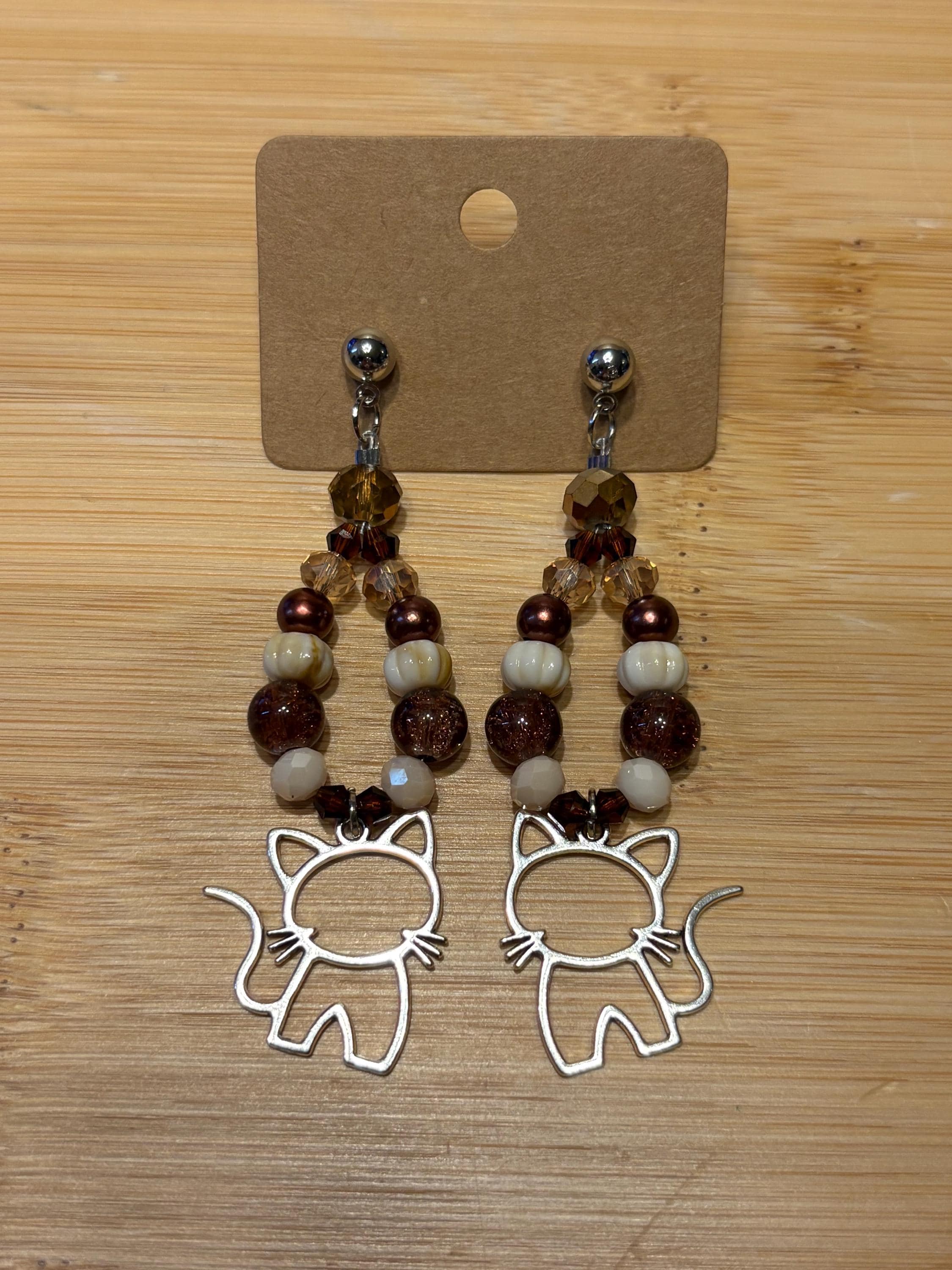Meowmix - Handmade Beaded Earrings
