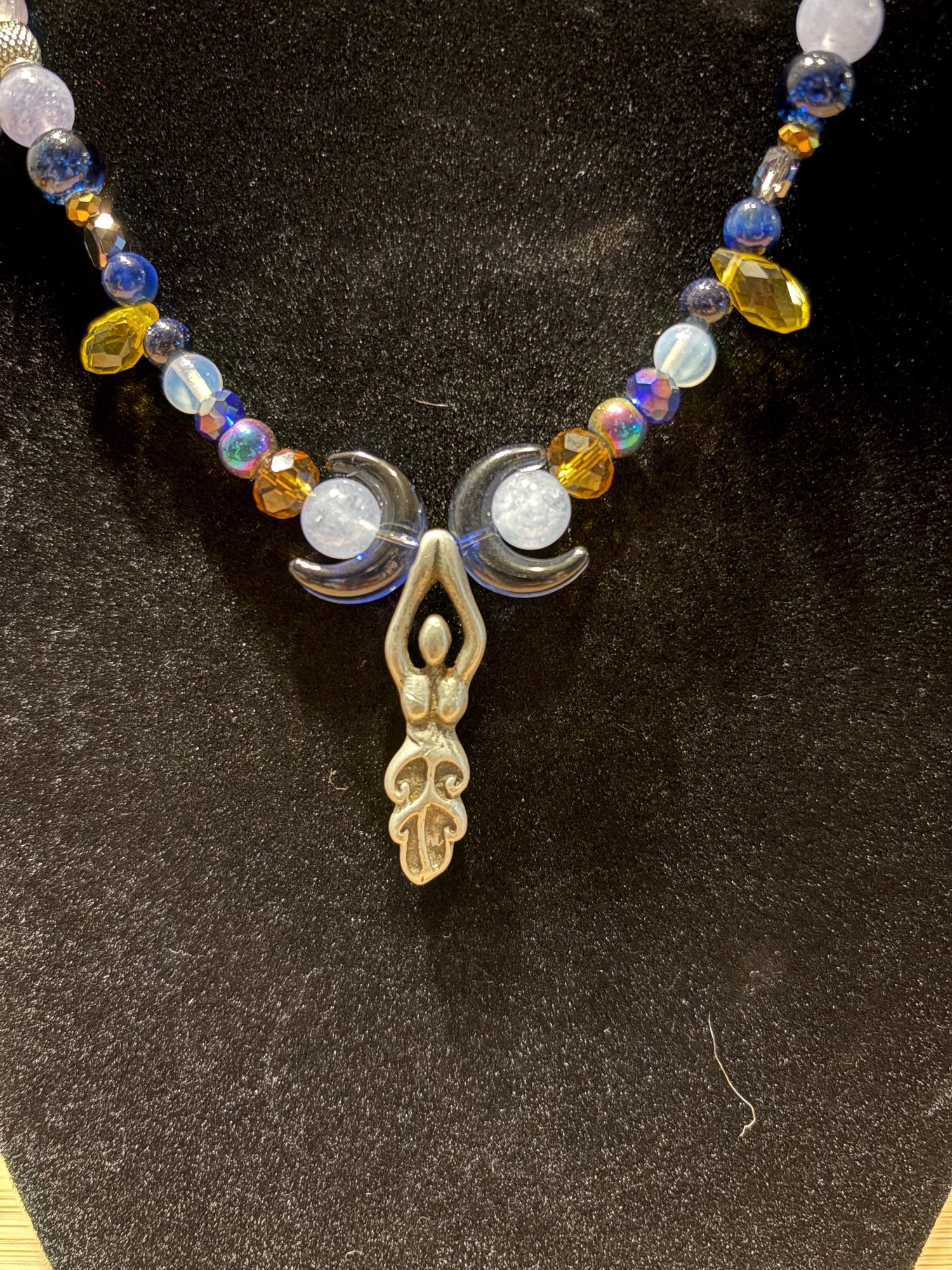 Demeter - Handmade Beaded Necklace