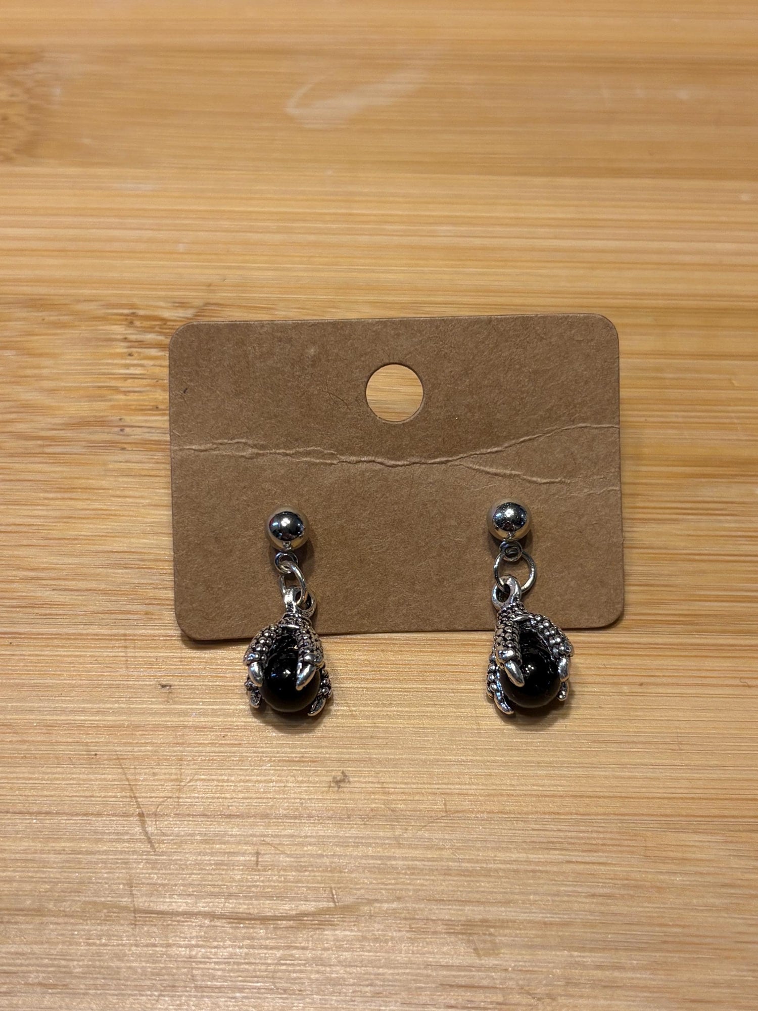 Dark Claw - Handmade Beaded Earrings