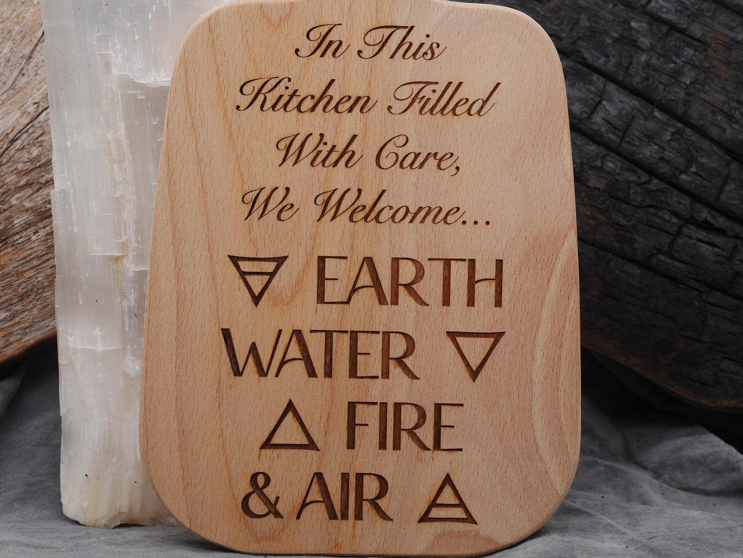 Kitchen Witch Cutting Board: Calling the Corners - Blessing - Decor