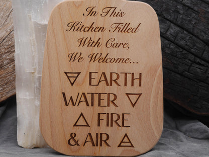Kitchen Witch Cutting Board: Calling the Corners - Blessing - Decor