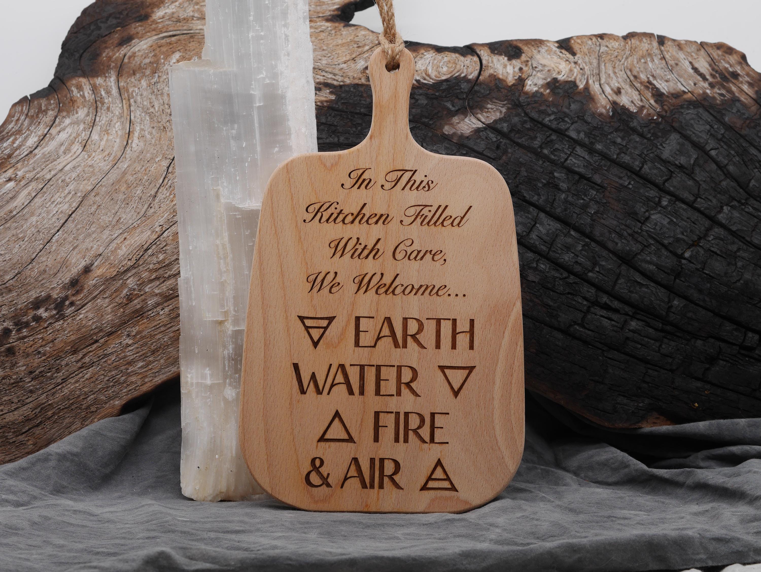 Kitchen Witch Cutting Board: Calling the Corners - Blessing - Decor