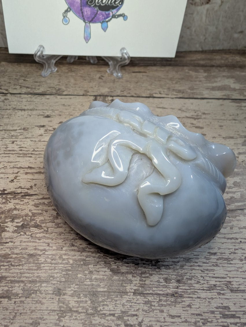 Blue/gray Agate carving