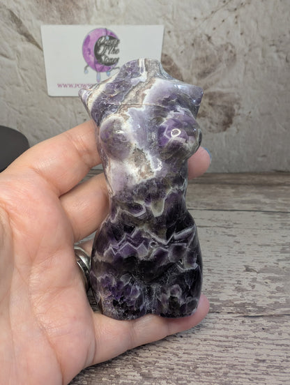 Dream Amethyst body carving