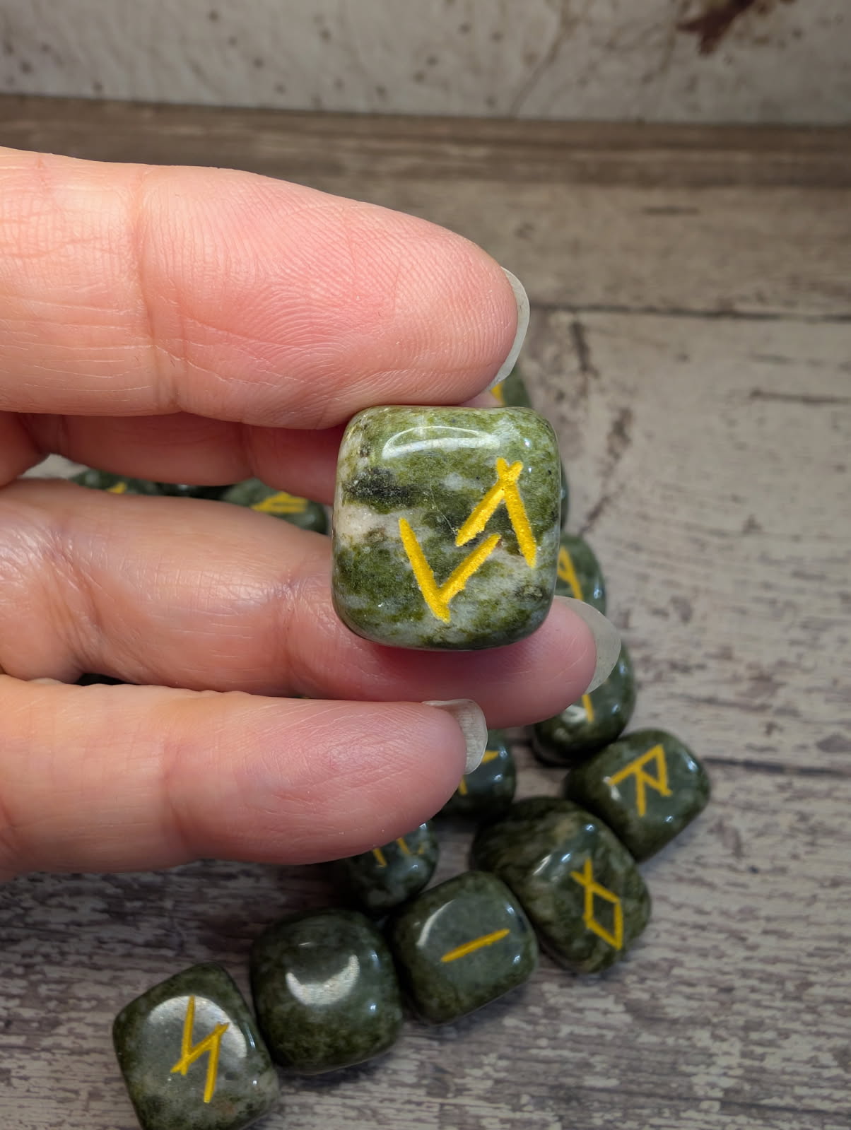 Vesuvianite rune set