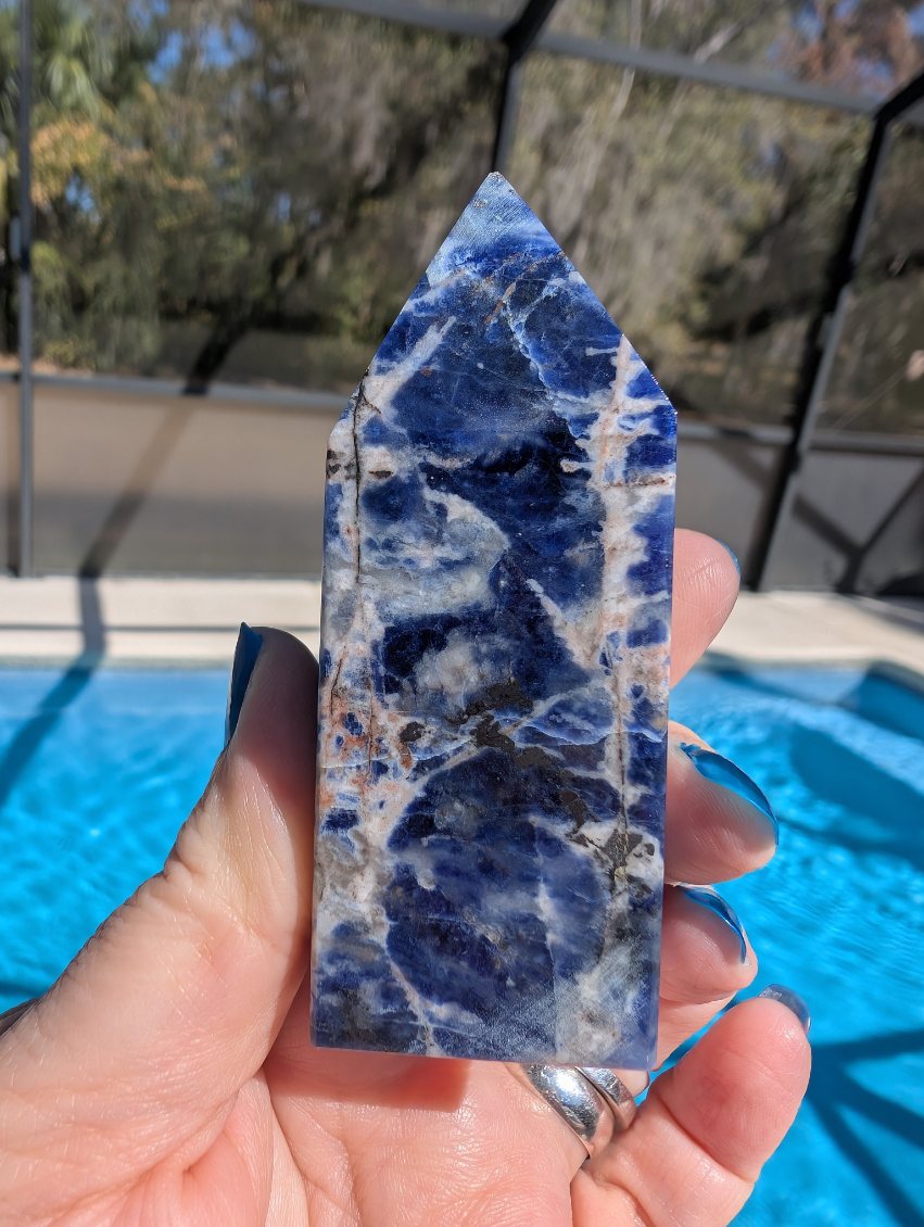 Sodalite obelisk