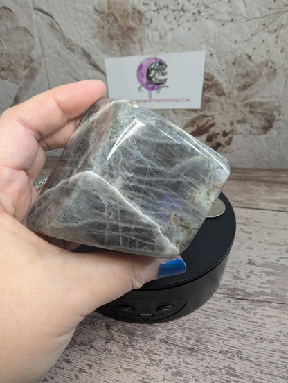 Labradorite free form
