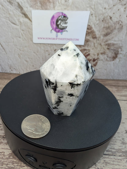 Rainbow Moonstone cupcake/point