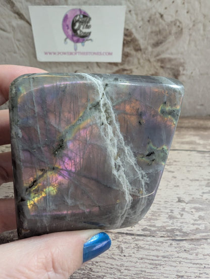 Labradorite free form