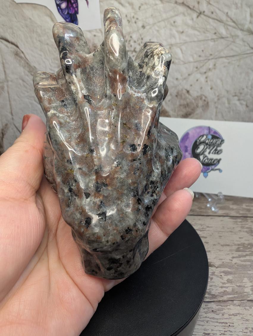 Emberlite creepy carving