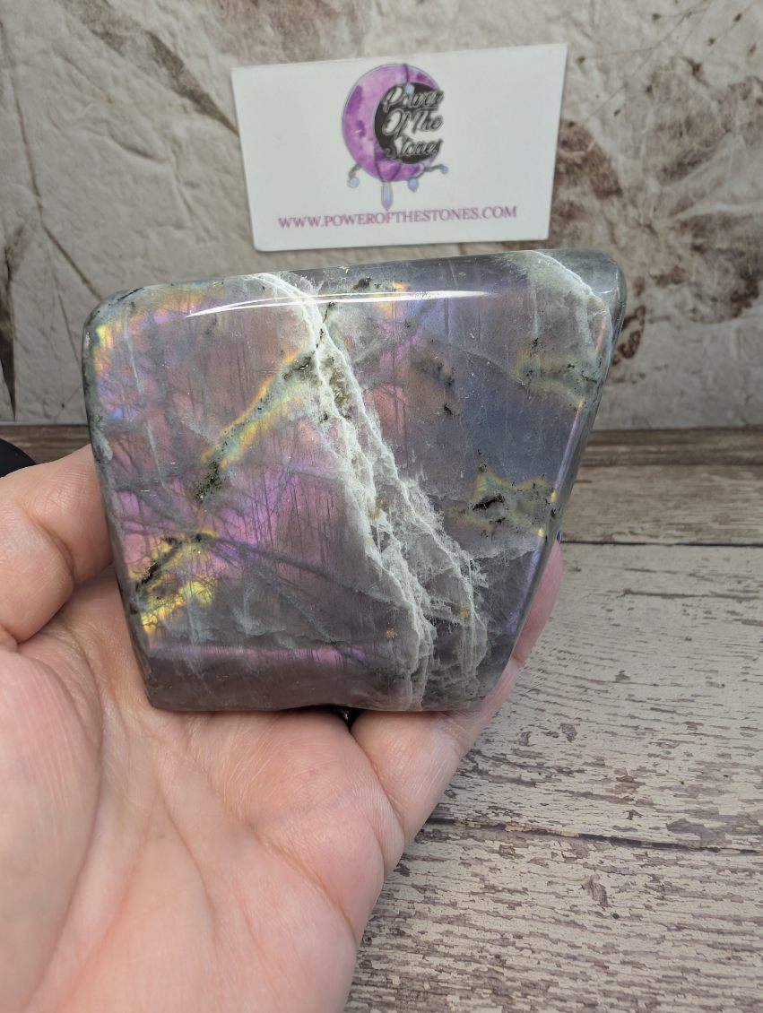 Labradorite free form