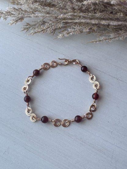 Gold Wire Bracelet with Orange Garnet